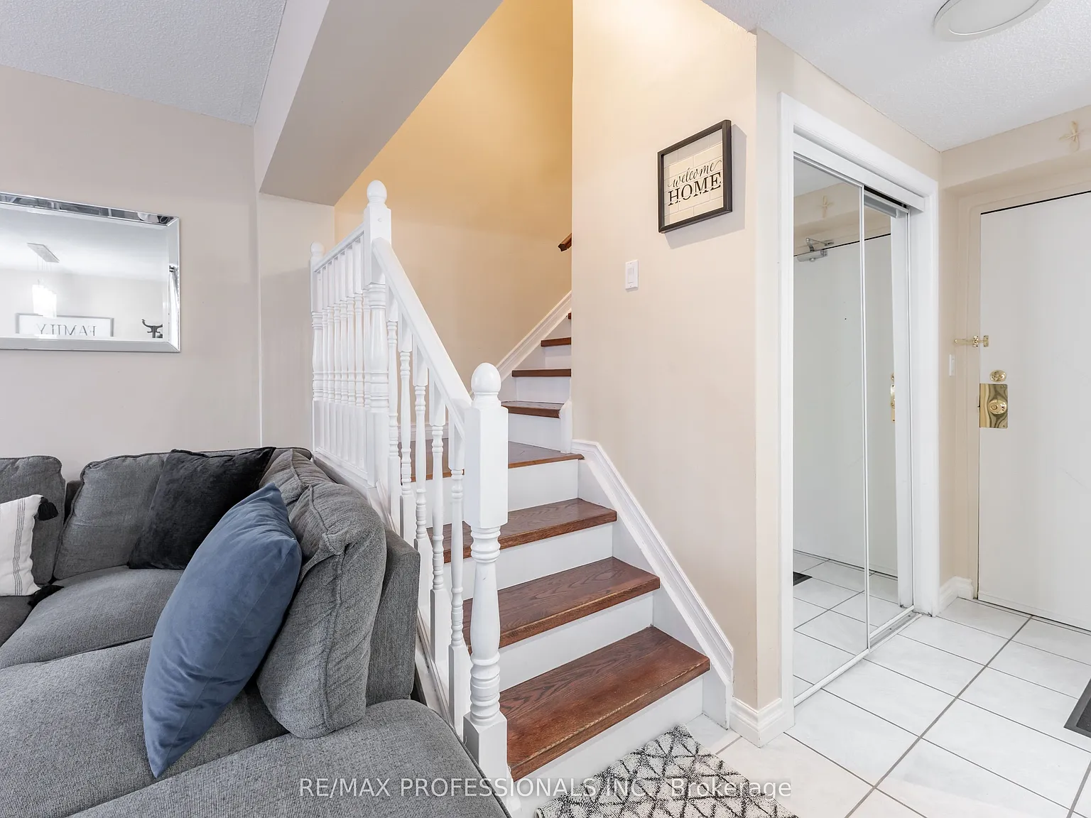 Valley View Condominiums — Photo 3
