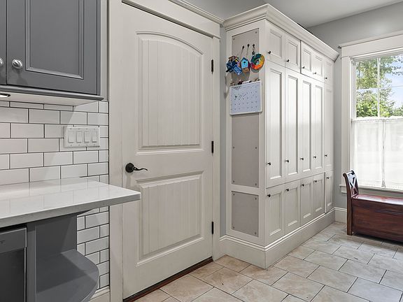 5th image of 16259 Grand Point Ct