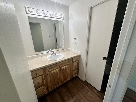5th image of 3414 S Grand Blvd APT 107