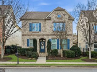 7330 Winthrop Rd, Alpharetta, GA 30005