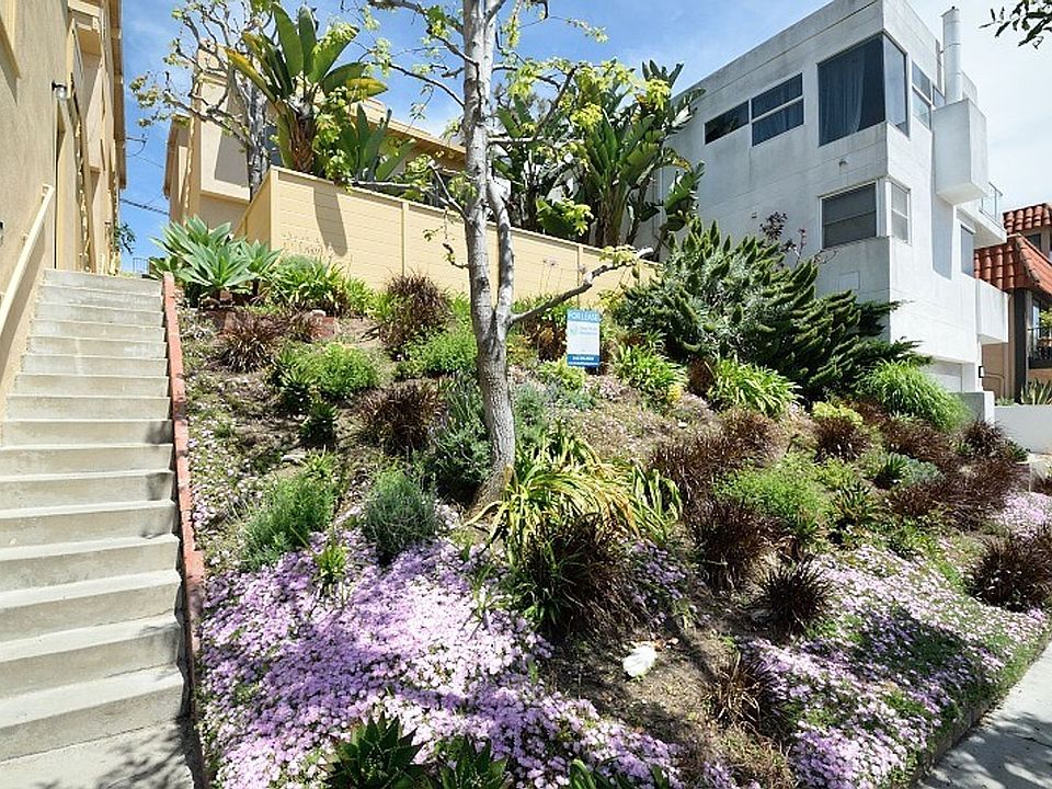 1st image of 2307 Crest Dr #2307