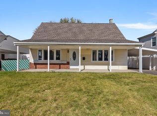 2823 Nightingale Rd, Philadelphia, PA 19154