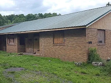 3 bed, $1,950 — Photo 3