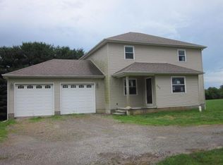 303 Foster St, Pleasantville, OH