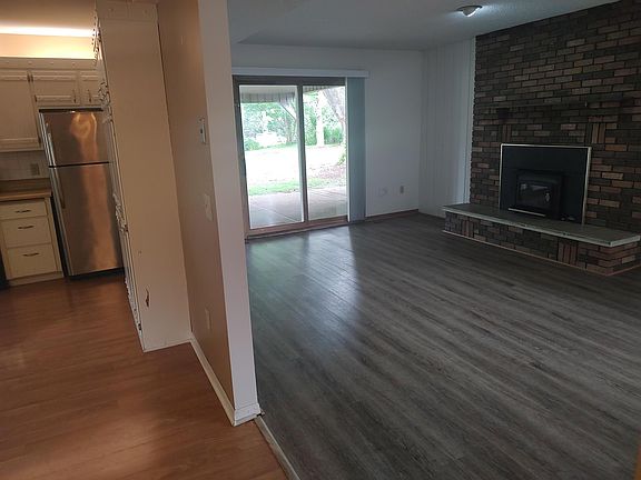 5th image of 1404 City View Ct NE