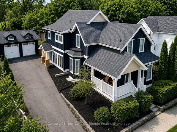 56 Machell Ave, Aurora, ON L4G 2R7
