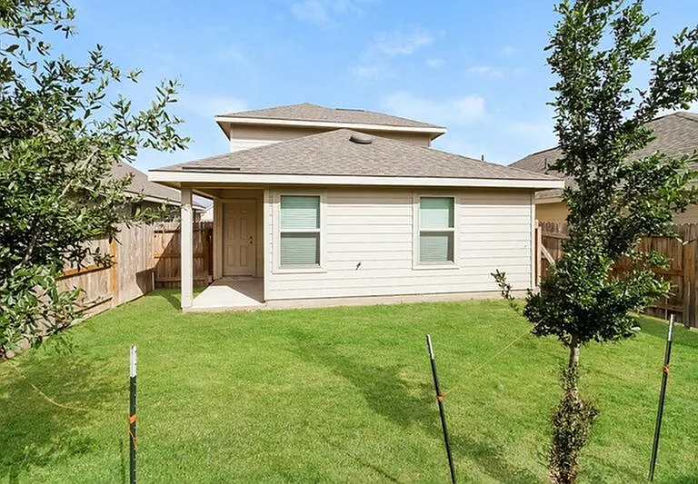 10418 Clearwater Way — Photo 5