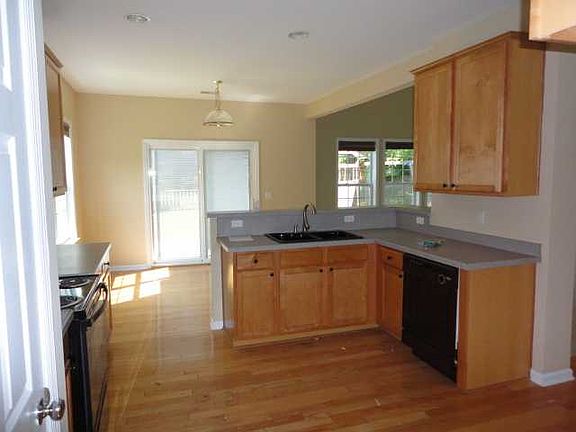 5th image of 9675 Pebble Creek Blvd