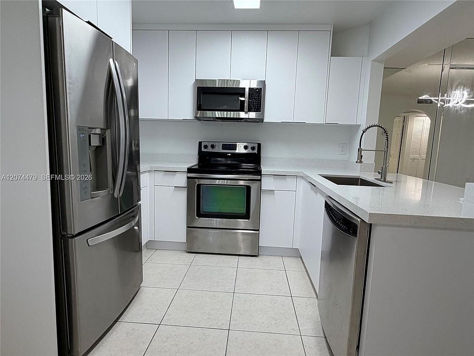 1st image of 423 NE 210th Circle Ter #10425