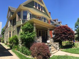 512 Linwood Ave, Buffalo, NY