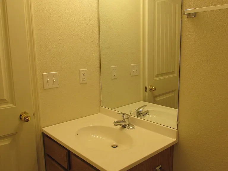 20979 Harbor Ln — Photo 14
