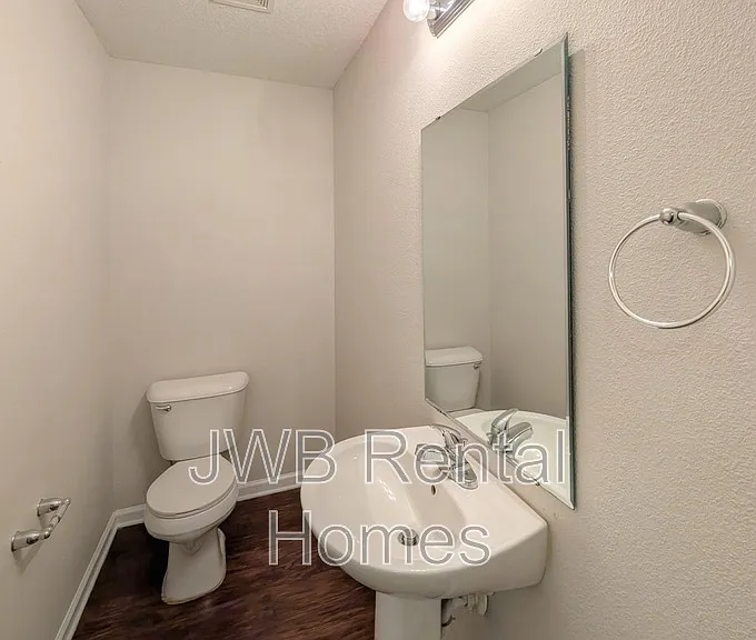 8401 McGirts Village Ln — Photo 6