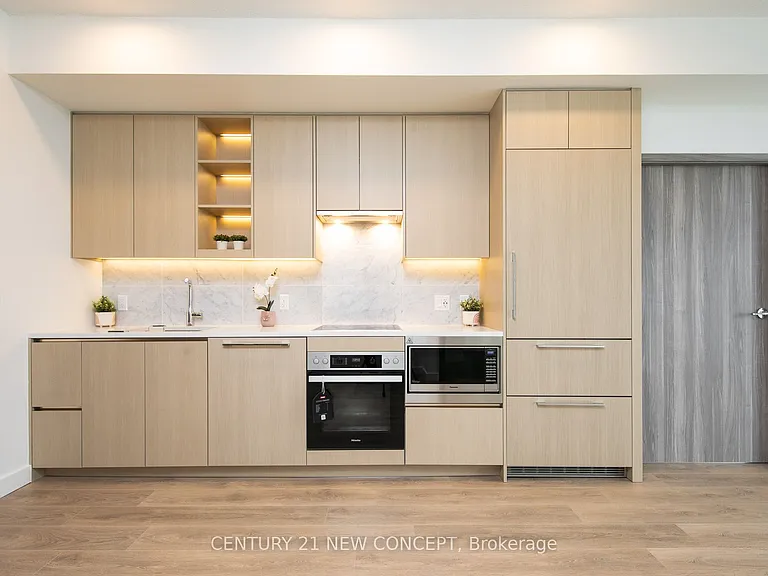 85 McMahon Dr #3205 — Photo 4