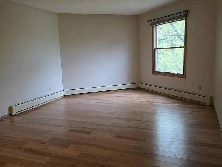 2210 Midland Grove Rd #309 — Photo 6