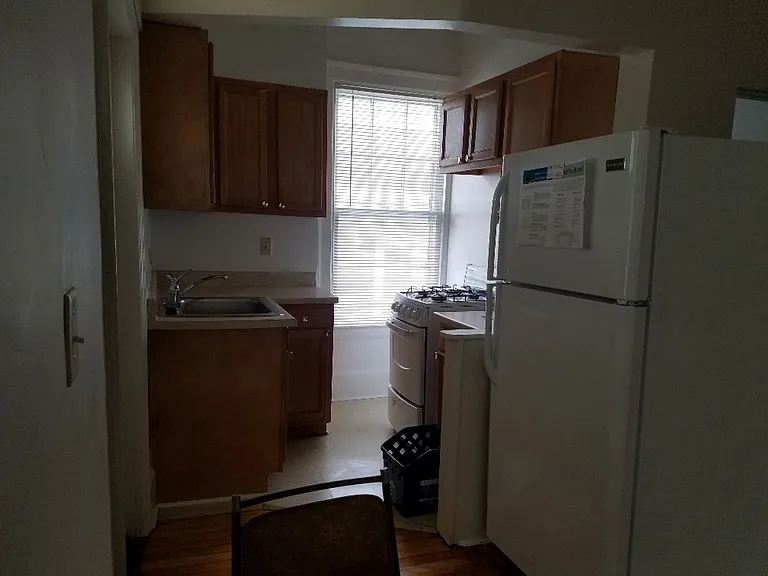 205 Comstock Avenue — Photo 8
