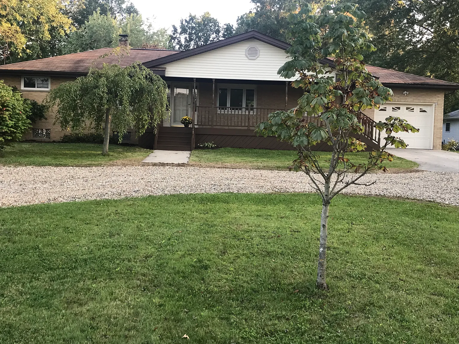 9614 Tallmadge Rd photo 1