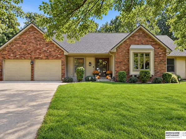 3505 S 95th St, Omaha, NE 68124