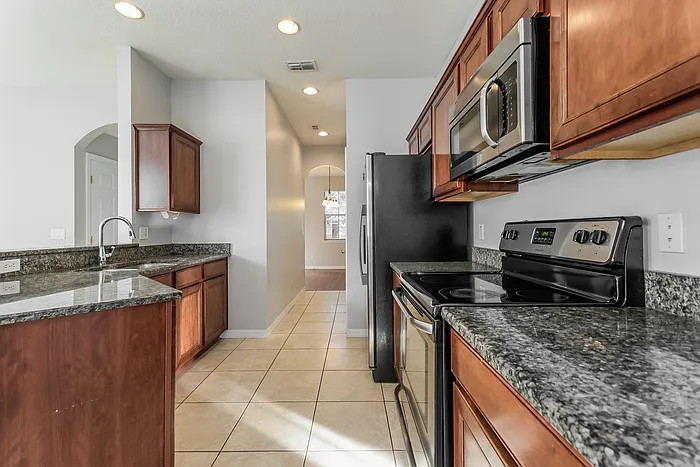 4571 Capital Blvd — Photo 9
