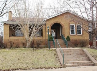 208 Walnut St, Washington, MO