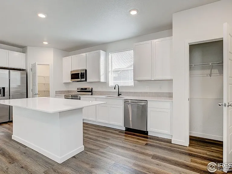 281 Cardinal St — Photo 10