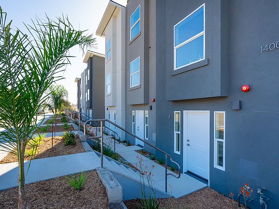 3rd image of 1400 Ramona Ave #5