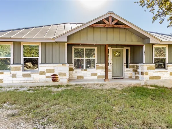 764 Eastview Dr, Canyon Lake, TX 78133