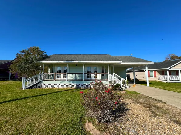 117 Carribean Dr, Jeanerette, LA 70544