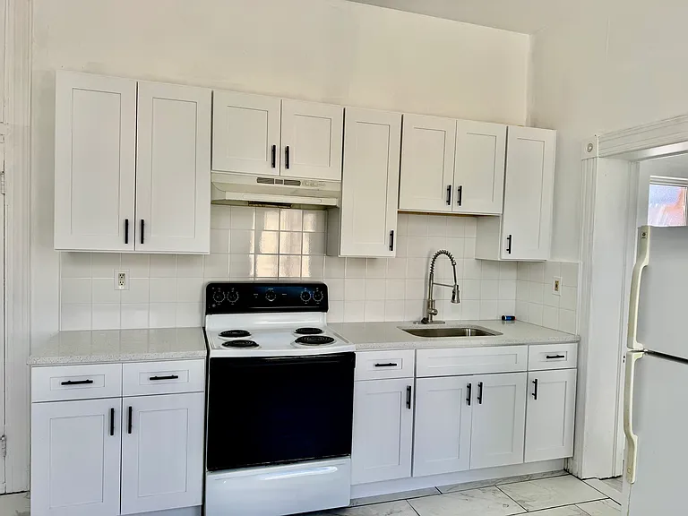 1232 N Calvert St #7 — Photo 2