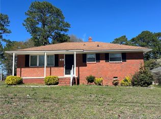 1868 Gola Dr, Fayetteville, NC 28301