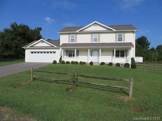 1st image of 117 Broomsage Ln