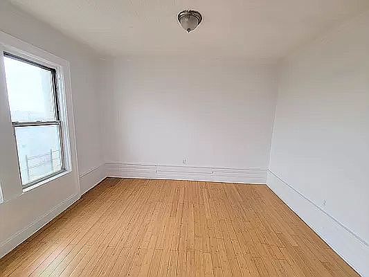 3rd image of 500 W 171st St APT 6A