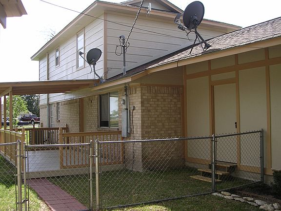 3rd image of 10306 Timberidge Dr