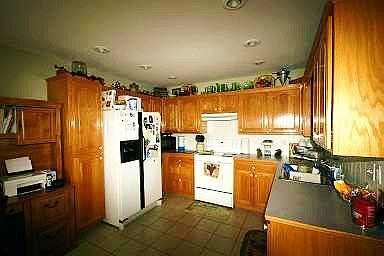 Lots of cabinets and working space