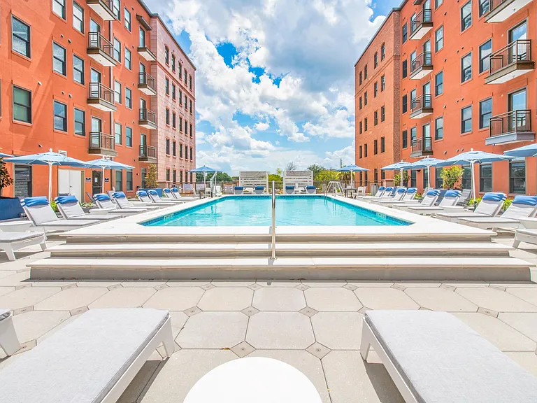 The Baxly Apartments — Photo 14