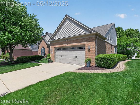 4th image of 760 Caribou Ct