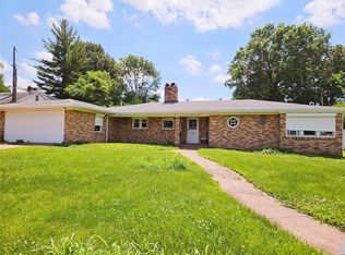 120 E College St, Edwardsville, IL 62025