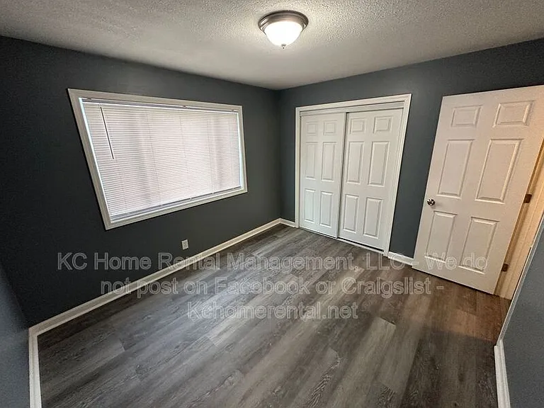 3118 N 55th St #B — Photo 16