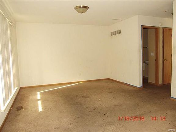 2nd image of 4941 Harney Ave