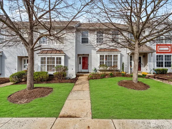 17 Heather Way, Sayreville, NJ 08872