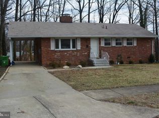 7112 Dalhouse St, Springfield, VA 22151