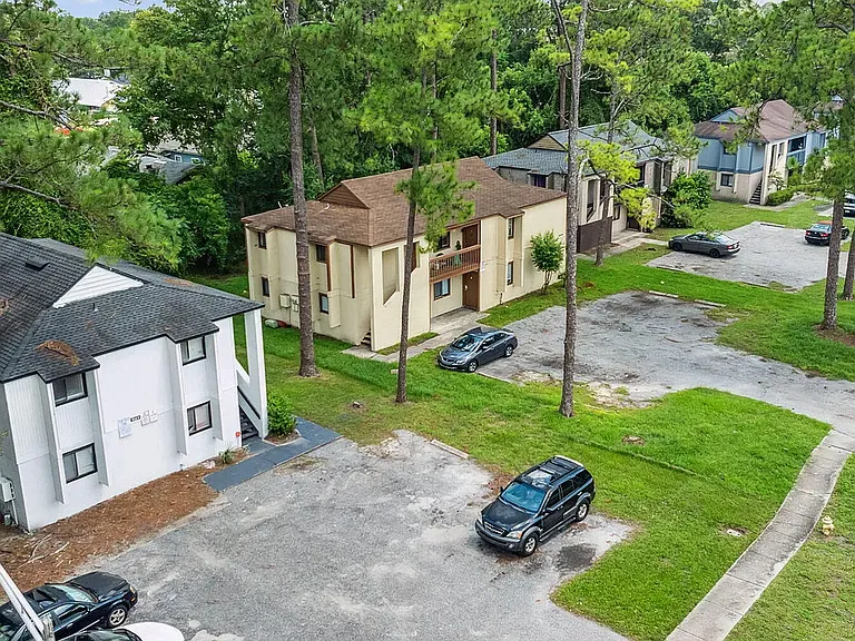 5123 Westchase Ct #4 — Photo 6