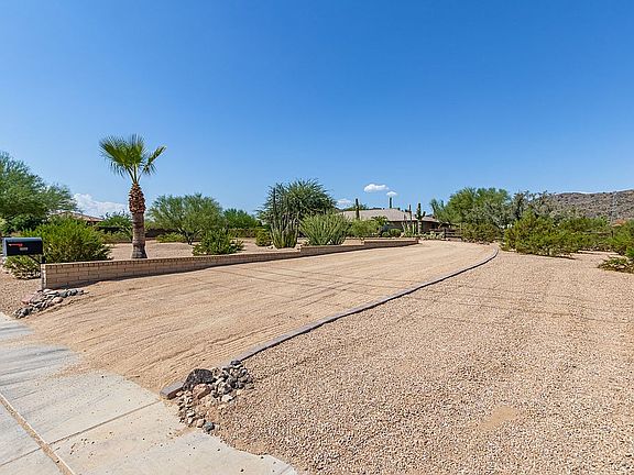 2nd image of 8542 W Calle Lejos