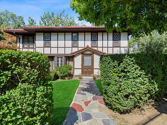 15 Aka 27 Chatfield Road