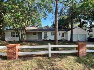 2121 Sunset Dr, Stillwater, OK 74074