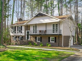 1412 Macduff Ct, Cary, NC 27511