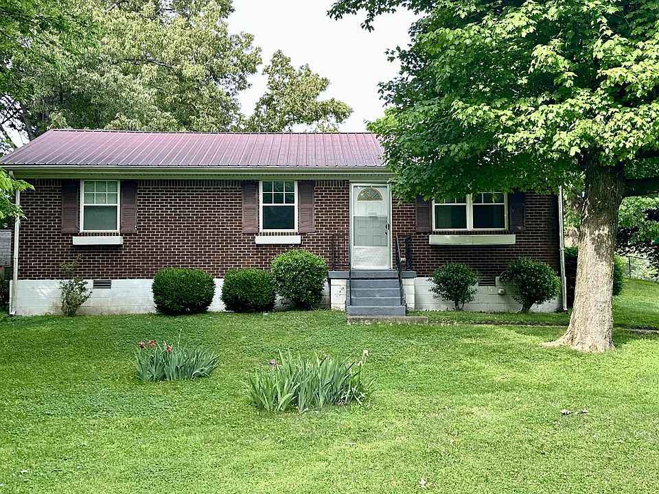 1st image of 1527 Cherry Tree Dr
