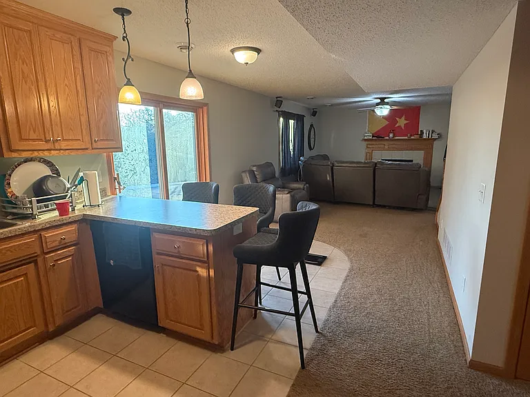 475 Moers Cir — Photo 5