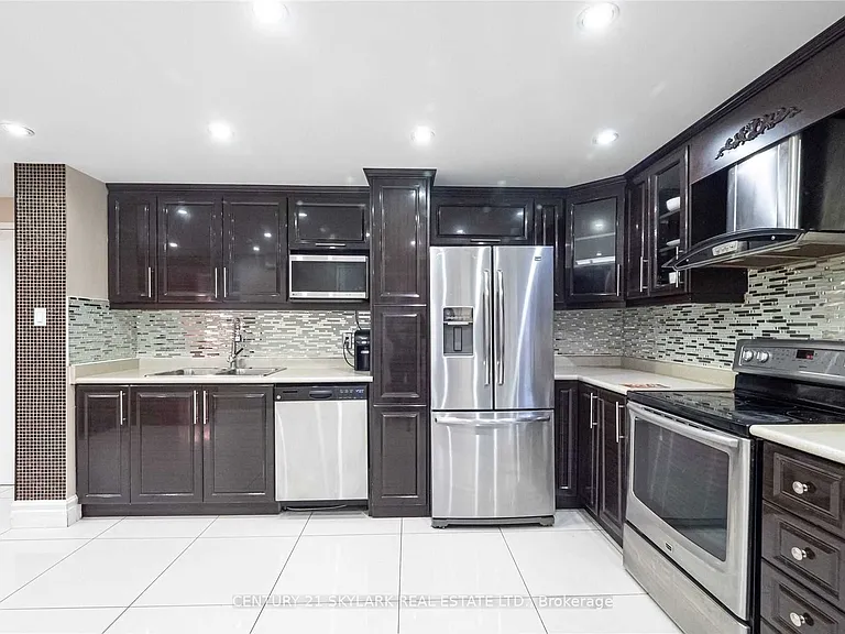 370 Dixon Rd #1601 — Photo 3