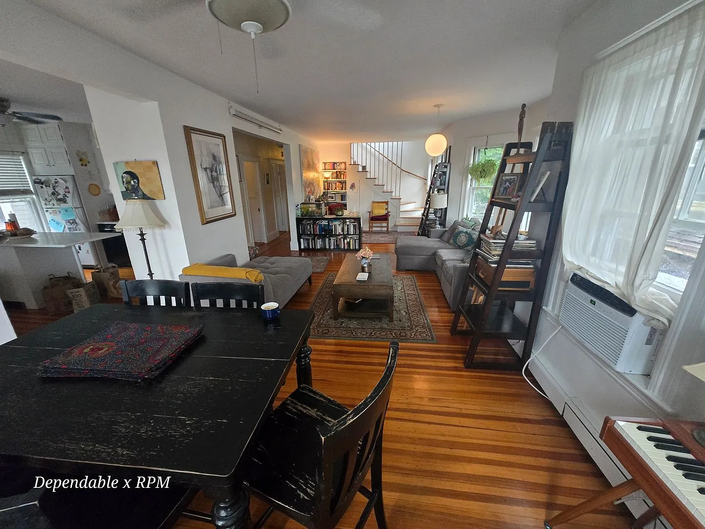 19-21 Granville Rd. — Photo 2