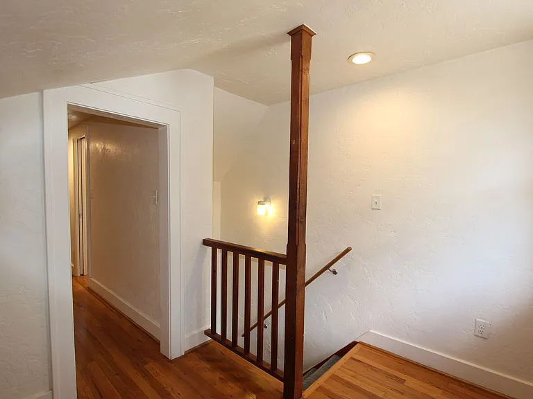 209 E Dale Ave — Photo 19